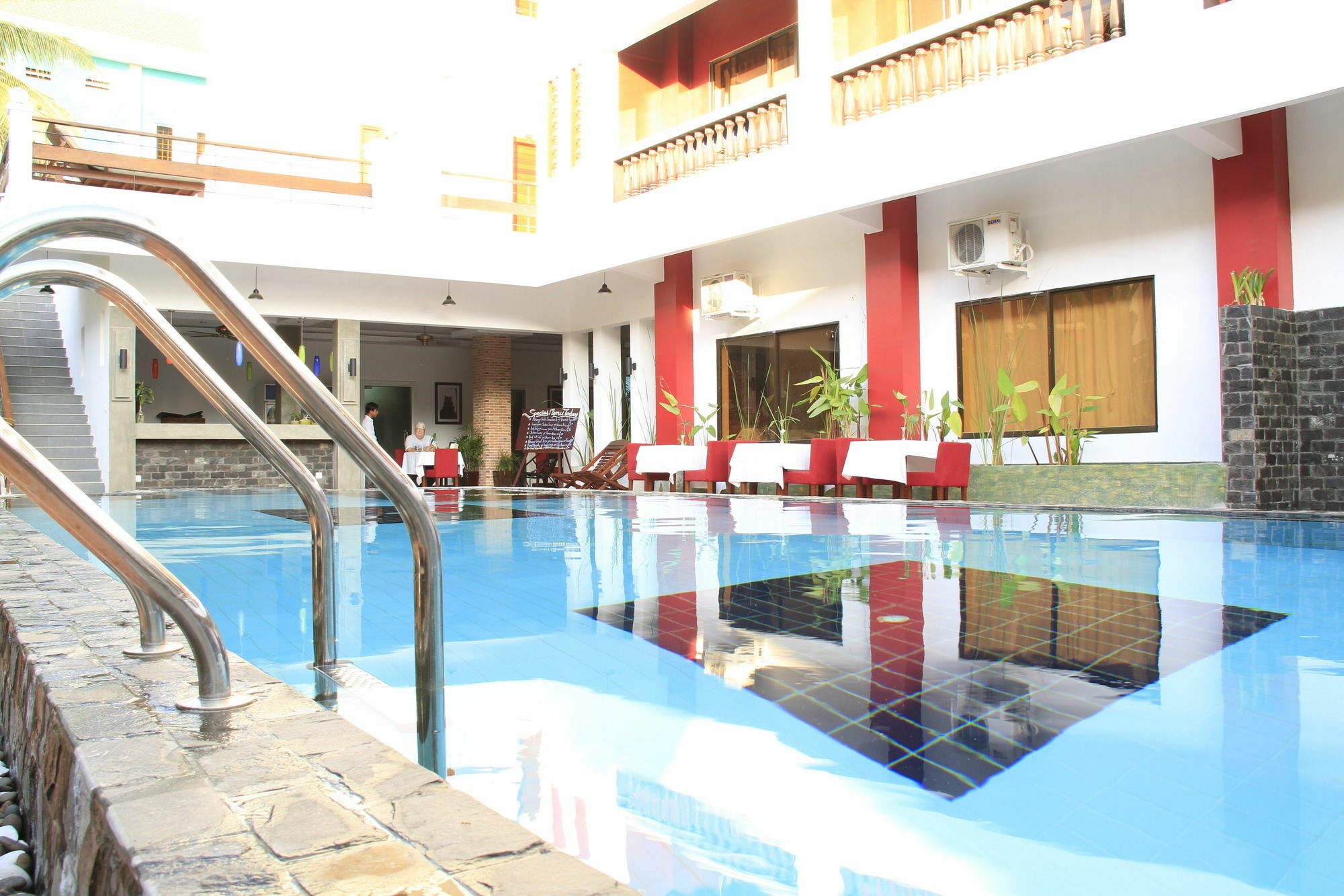 Hotel Mekong Angkor Palace
